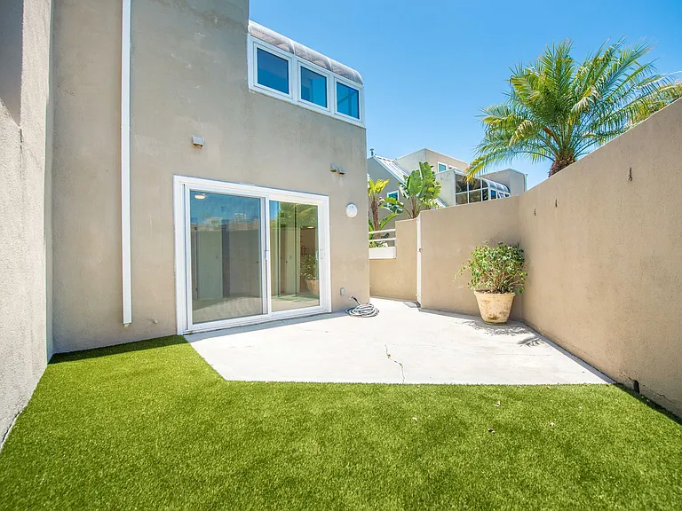 3299 Tempe Dr — Photo 4