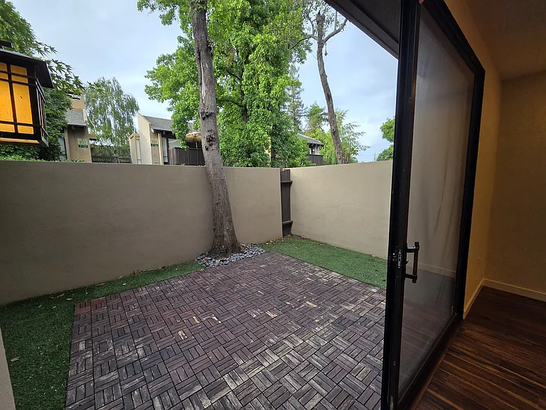 878 Woodside Ln E #2 — Photo 15