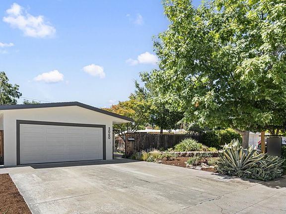 2nd image of 3060 Stelling Dr