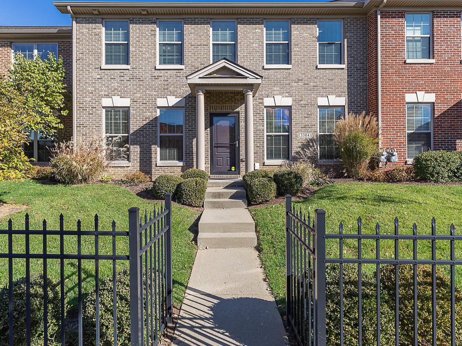 3304 Beaumont Centre Cir Lexington KY 40513 Zillow