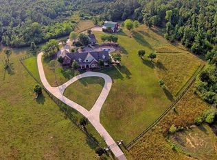 111 Brown Loop Spur NW, Cartersville, GA 30121