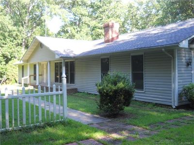 681 River Run Dr, Hartfield, VA, 23071