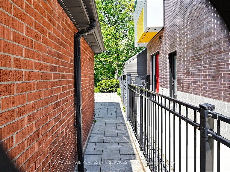 3 Oakwood Pl — Photo 45