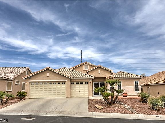 2nd image of 3520 Dawn Wood Ct