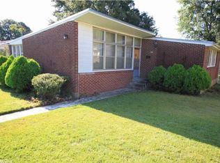 200 W 52nd St, N Little Rock, AR 72118