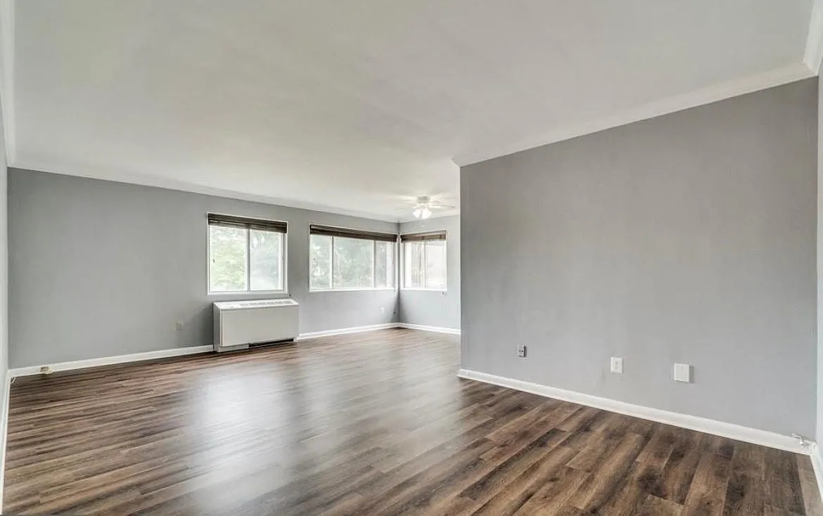 3601 5th St S — Photo 2