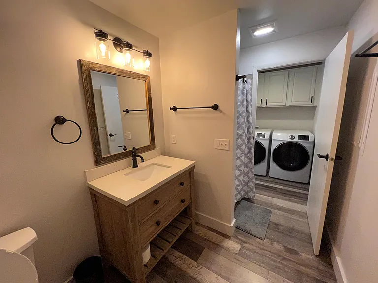 7155 Sypes Canyon Rd — Photo 27