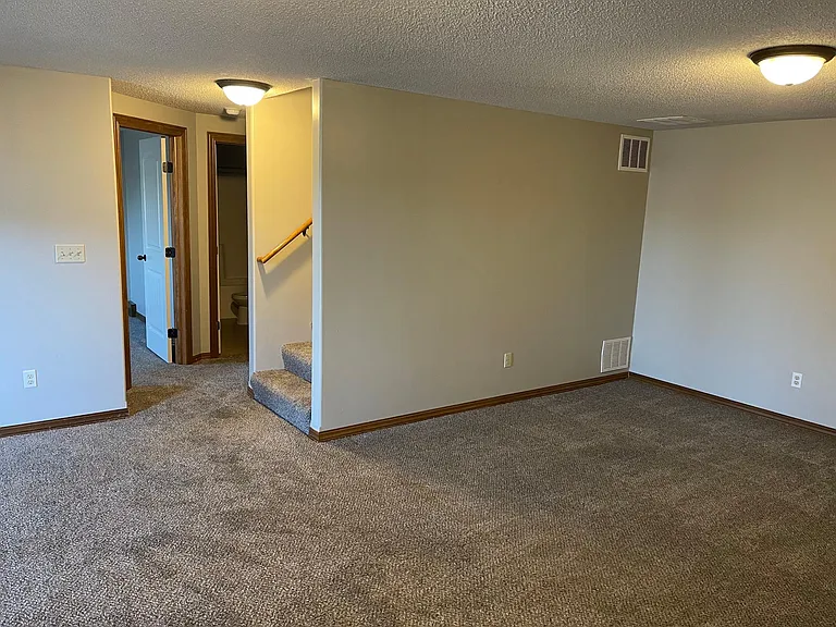 12606 E Willowgreen Cir — Photo 9