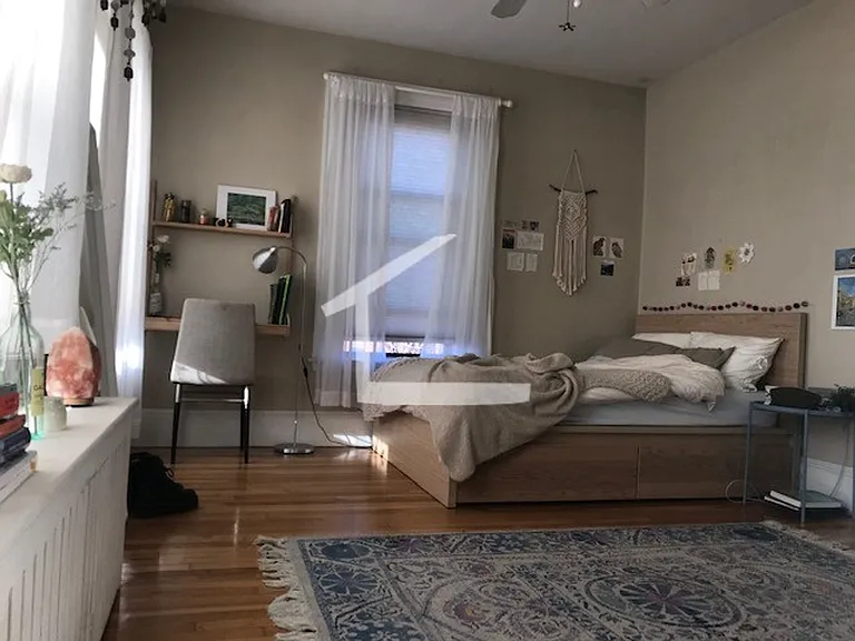 1091 Boylston St #13 — Photo 6