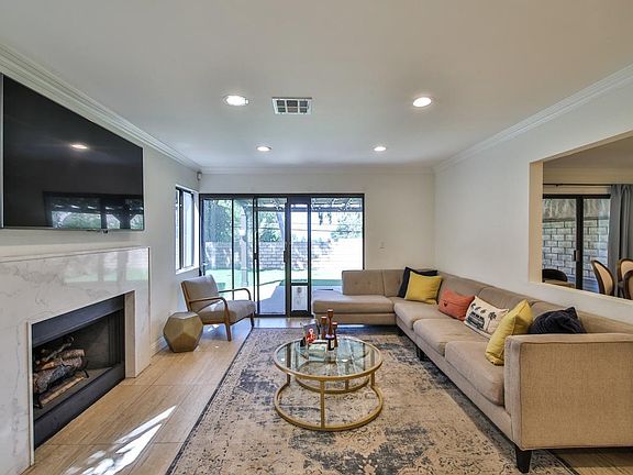 5th image of 11129 Carleen Ct #6