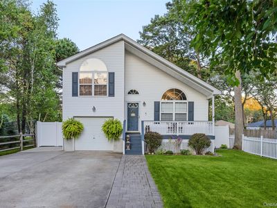 112 Revilo Avenue, Shirley, NY, 11967