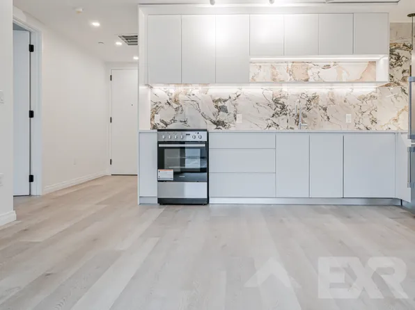 957 Atlantic Avenue image 1 of 20