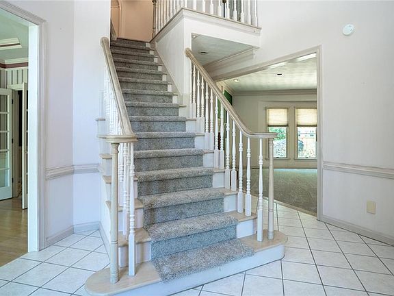 3rd image of 4636 Church Point Pl