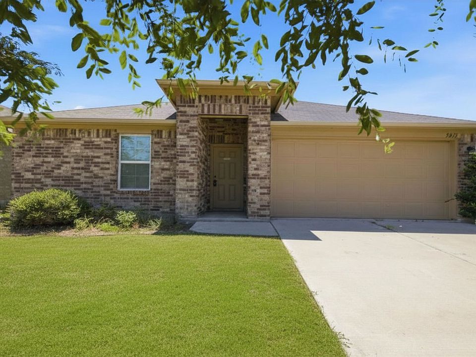 1st image of 5813 Roderick Dr