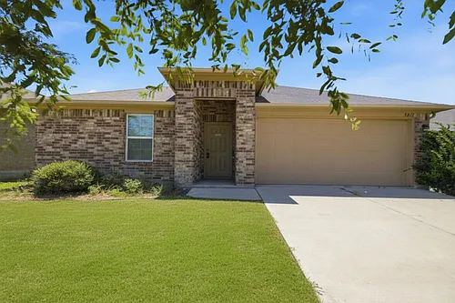 5813 Roderick Dr Photo 1 5813 Roderick Dr Photo 1