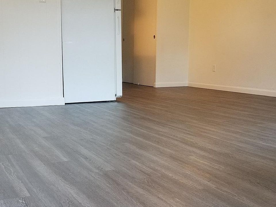 1st image of 6615 150th St SW #108