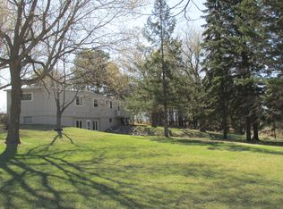 2702 Geneva Rd NE, Alexandria, MN 56308