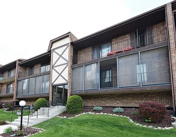 1st image of 11307 S Moraine Dr #H