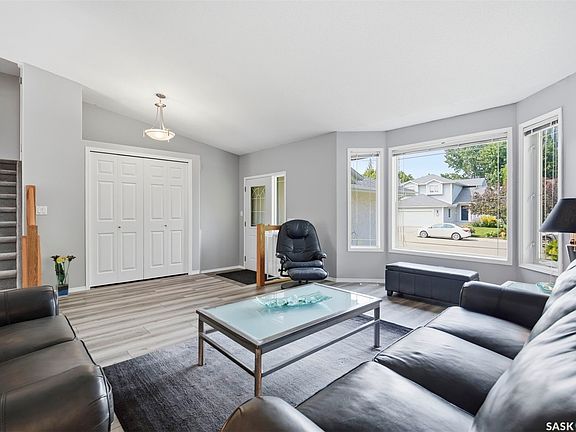 5th image of 174 Hinitt Place
