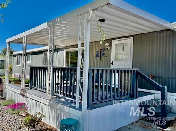 5573 Fairfax Ln, Garden City, ID 83714