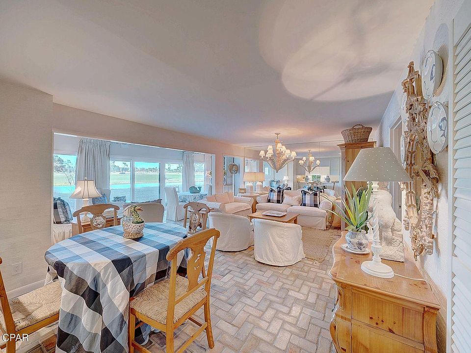 View into Dining/Living/Sunroom - all open space