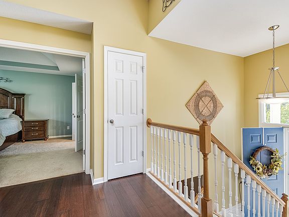 5th image of 707 SW Harvest Cir