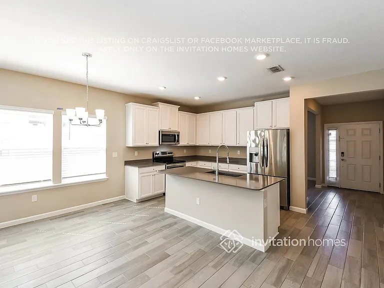 9884 Lemon Grass Ln — Photo 6