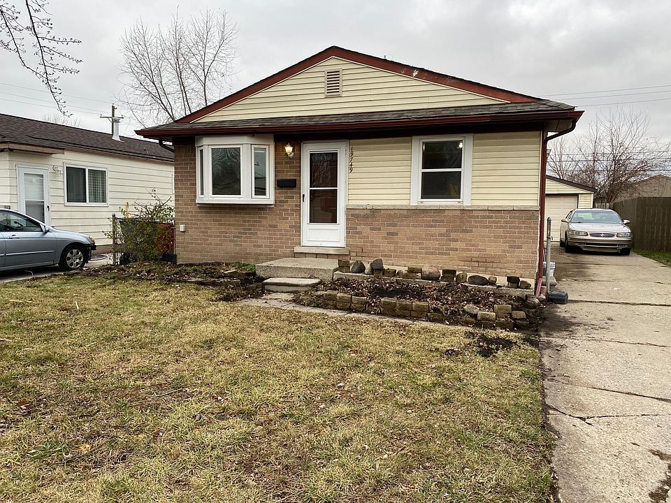 1st image of 19749 Woodward St