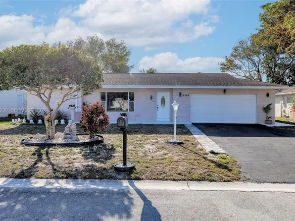 8209 NW 91st Ave, Tamarac, FL 33321
