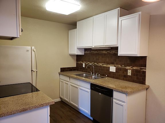 4th image of 7516 Saint Philomena Way