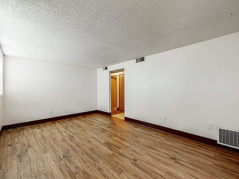 509 Welch Ave #C — Photo 3