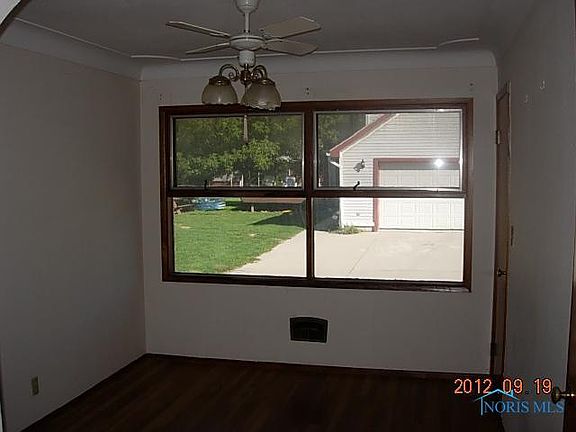 4th image of 1822 Milroy St