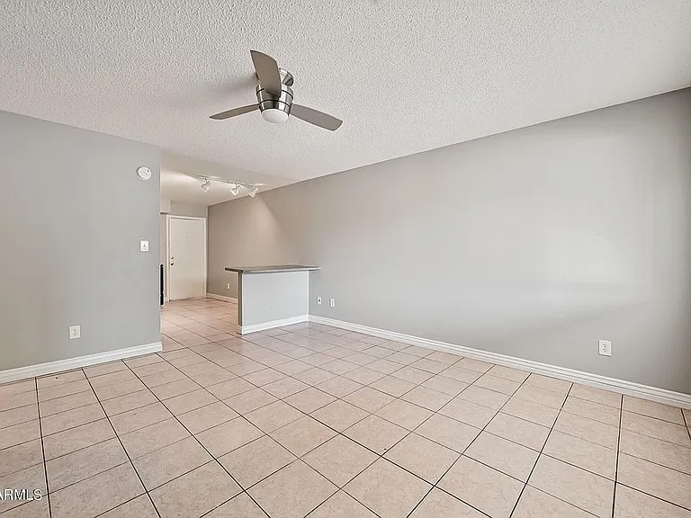 1912 W Hayward Ave #11 — Photo 19