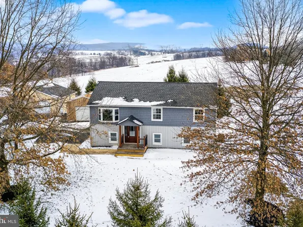 2639 Shumaker Rd, Manheim, PA 17545