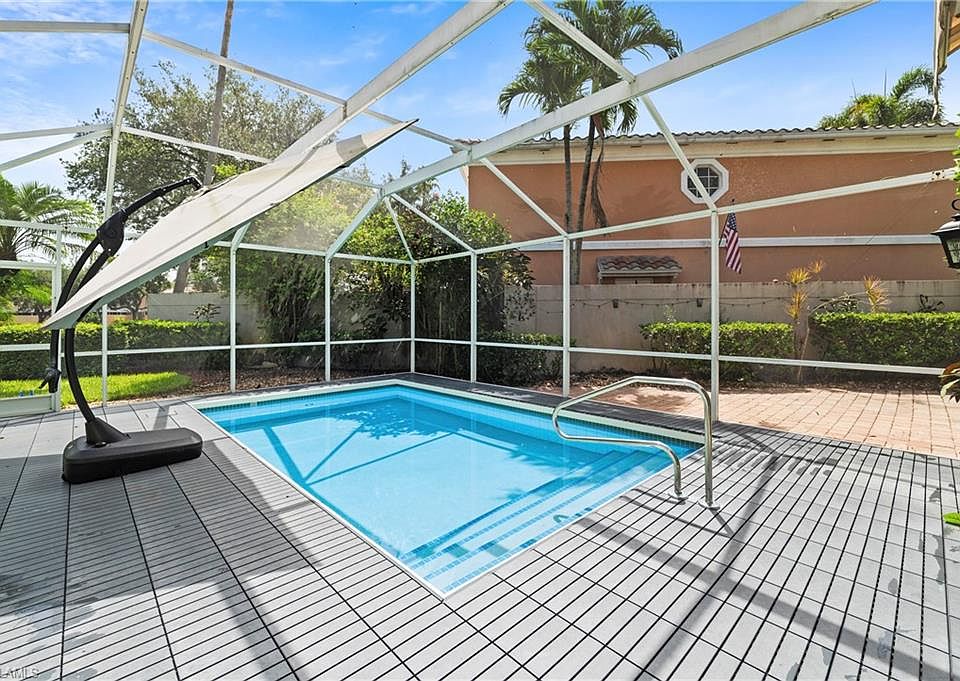 1st image of 5513 Cove CIR #88