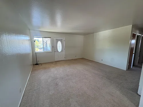 37847 Niles Blvd Photo 1