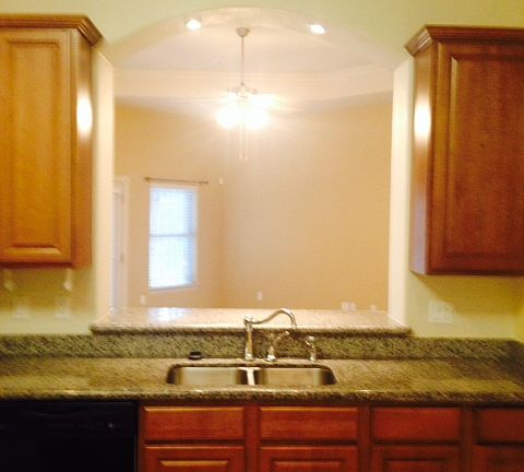 4th image of 3432 Heritage Cir
