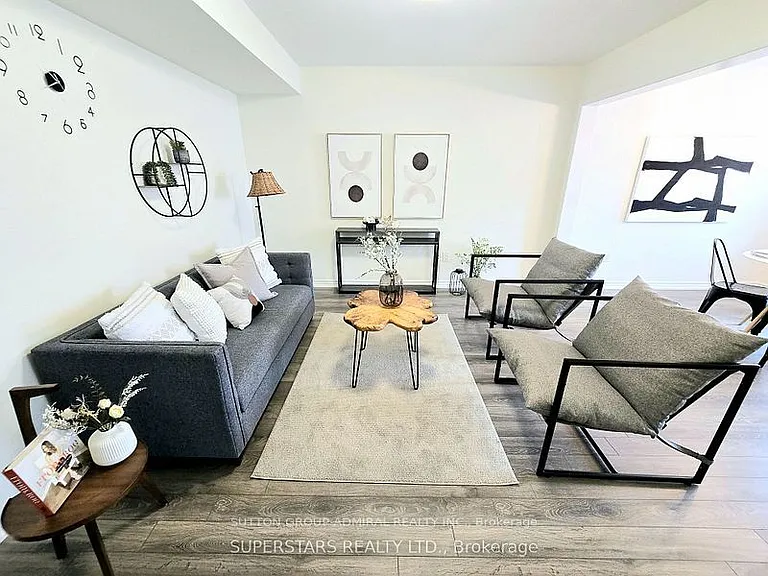 17 Bluegill Cres — Photo 9