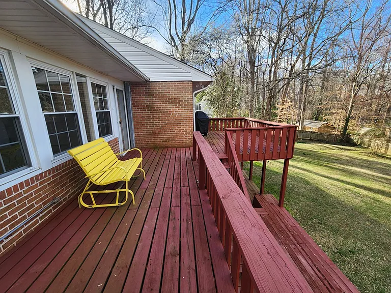 33 Edith Ave — Photo 9
