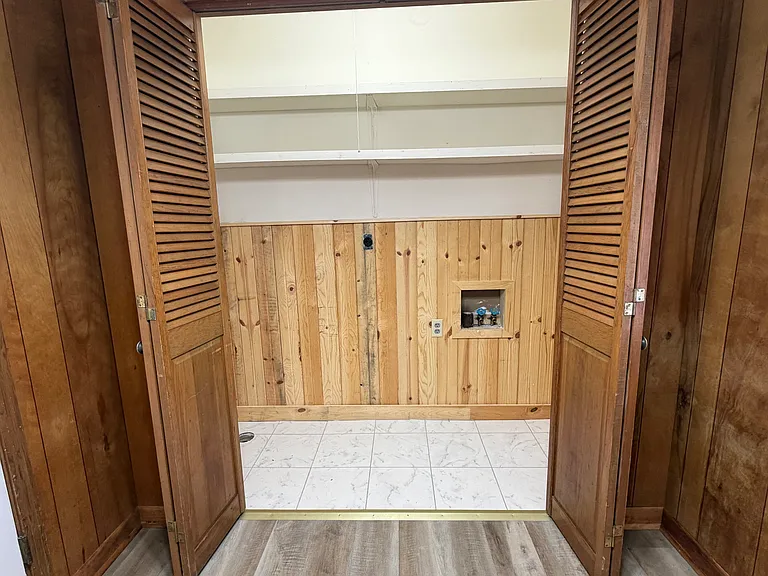 803 N Main St — Photo 13