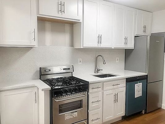1st image of 360 Greene Ave APT 1