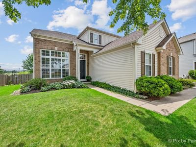 2033 Greenview Dr, Woodstock, IL, 60098
