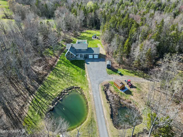 141 Griffin Hill Rd, Savoy, MA 01256