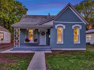 125 SW 4th St, Newton, KS 67114