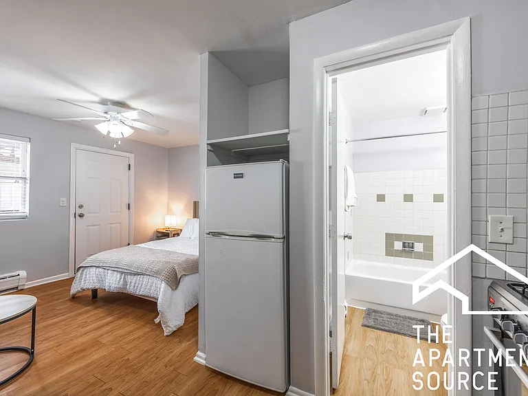 4541 N Beacon St #3D — Photo 5