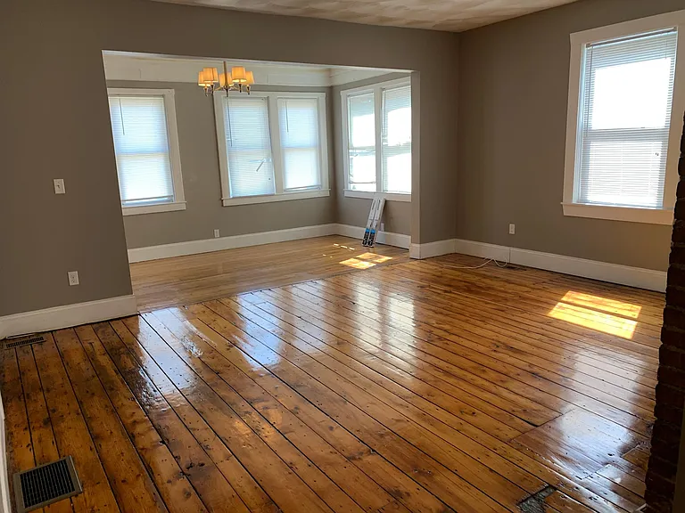 25 Arch St #1 — Photo 5