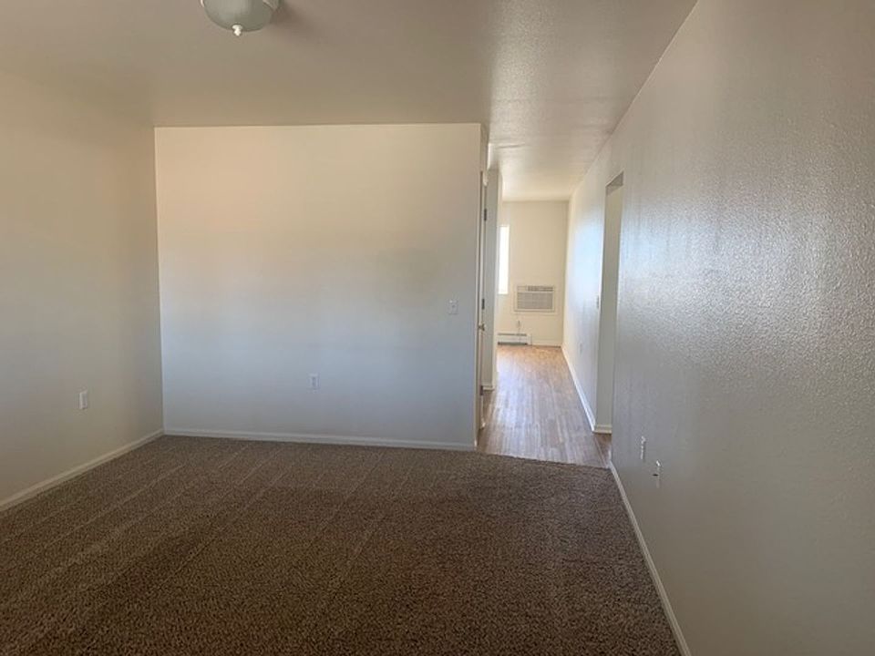 PM 186 305 Storey Blvd. Apartments Cheyenne, WY Zillow