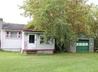 17 Perry Mills Rd, Champlain, NY 12919