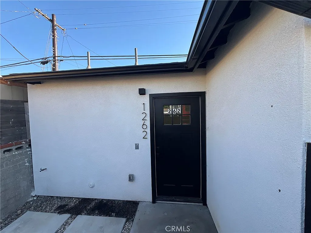 2 bed, 732 sqft, $2,595 — Photo 1