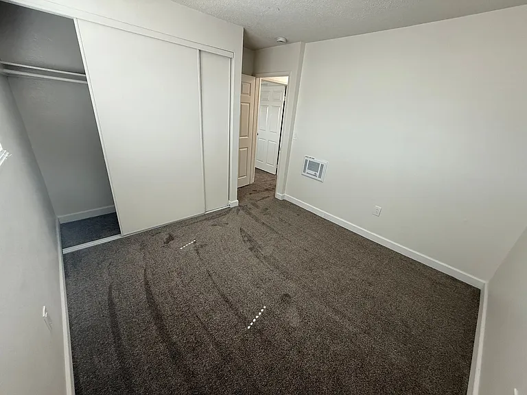 288 Orlando St — Photo 24